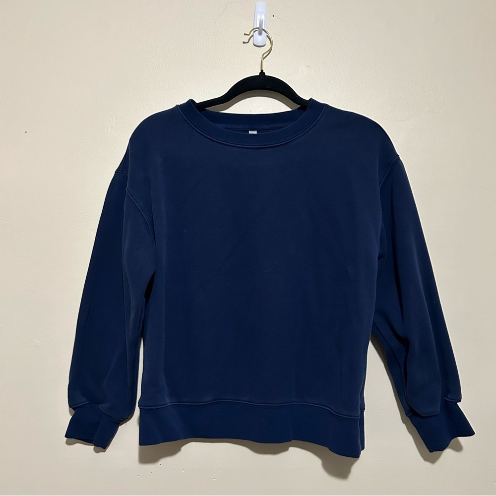 Fabletic’s Crew Neck